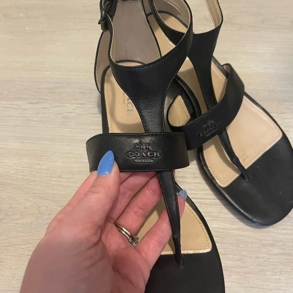 Coach Vienna Black Leather Thong Sandals